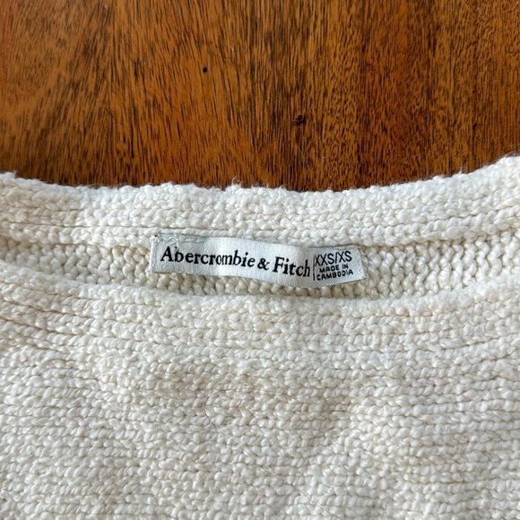 A&F sweater - Picture 2 of 5